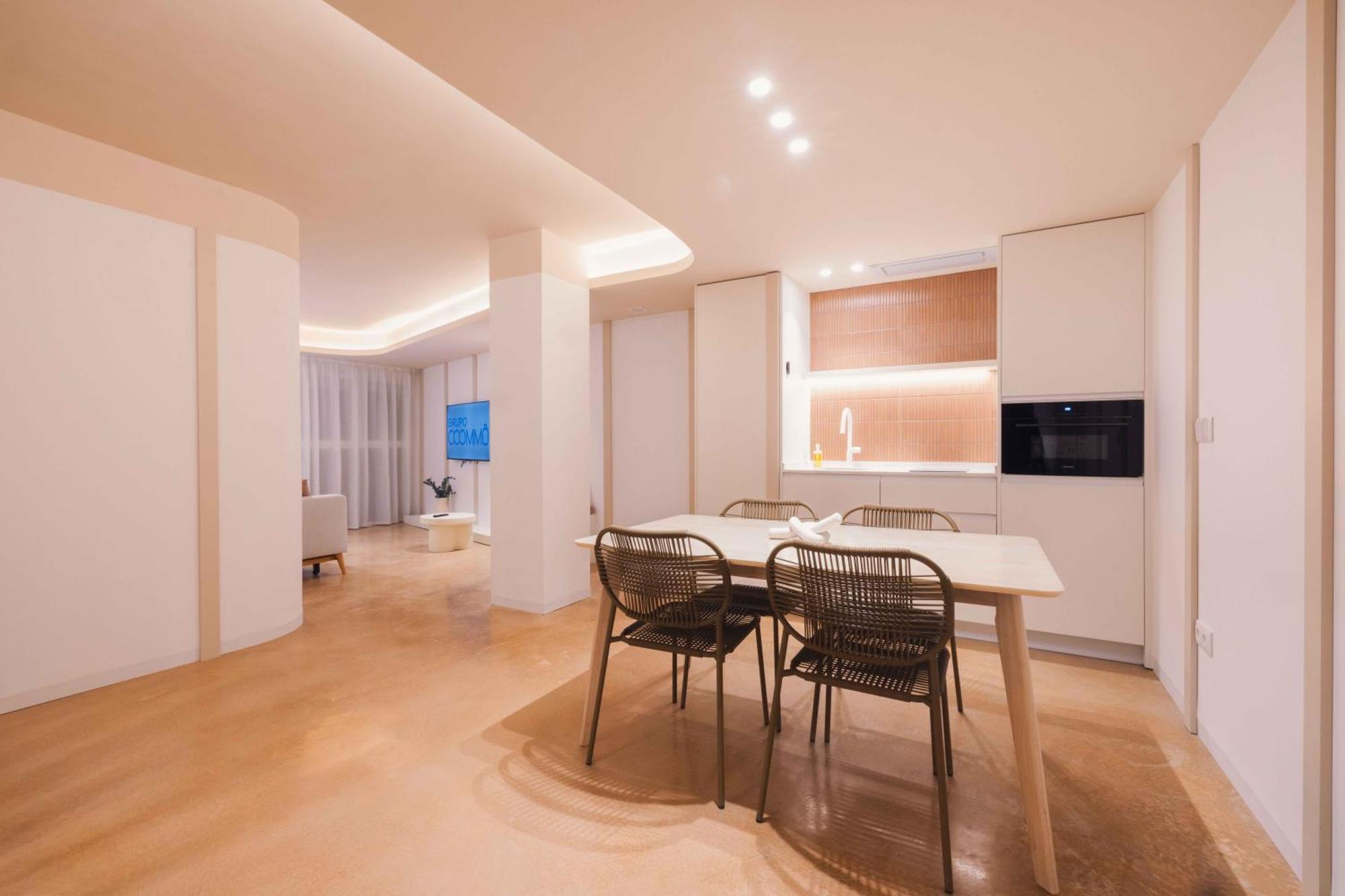 Los 6 By Grupo Ccommo Murcia Exterior photo